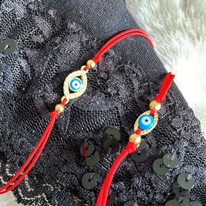 Evil eye adjustable red rope string bracelet. Glass, gold filled NEW 2 for 1